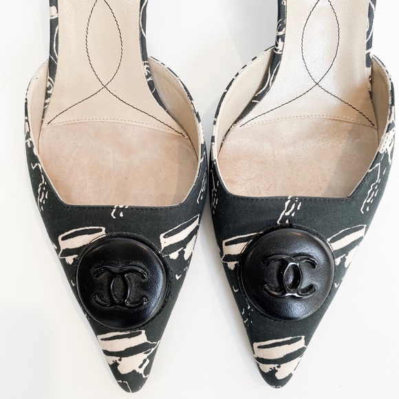 Authentic CHANEL Printed Kitten Heels - Picture 5 of 8
